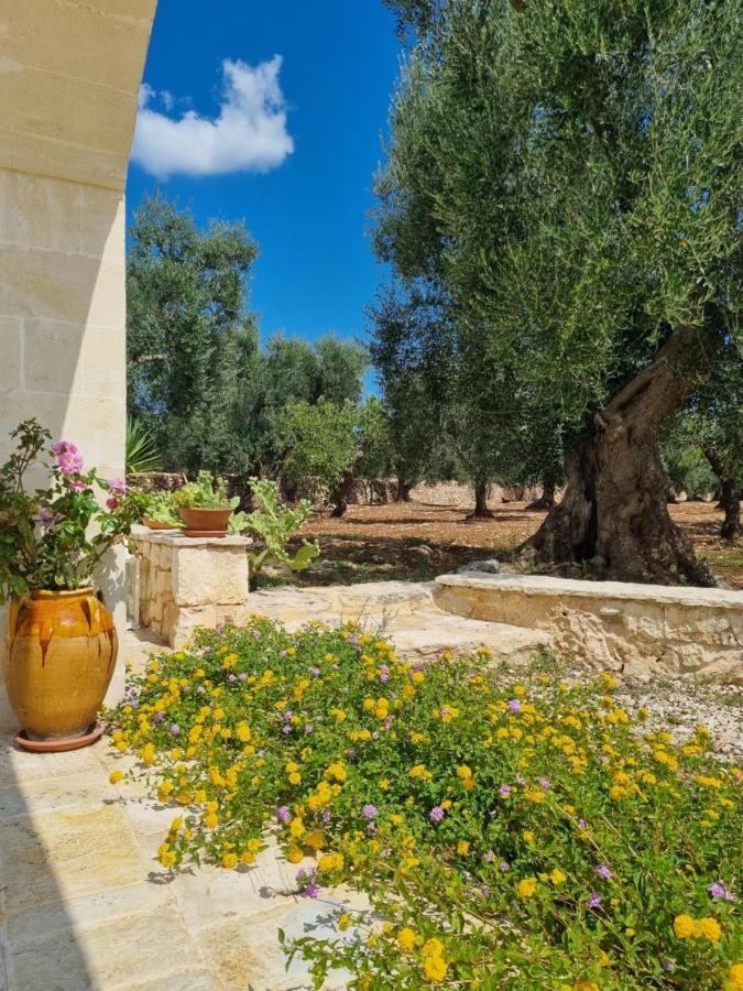 Trulli Di Spinaruta Bed and Breakfast Grottaglie Exteriör bild