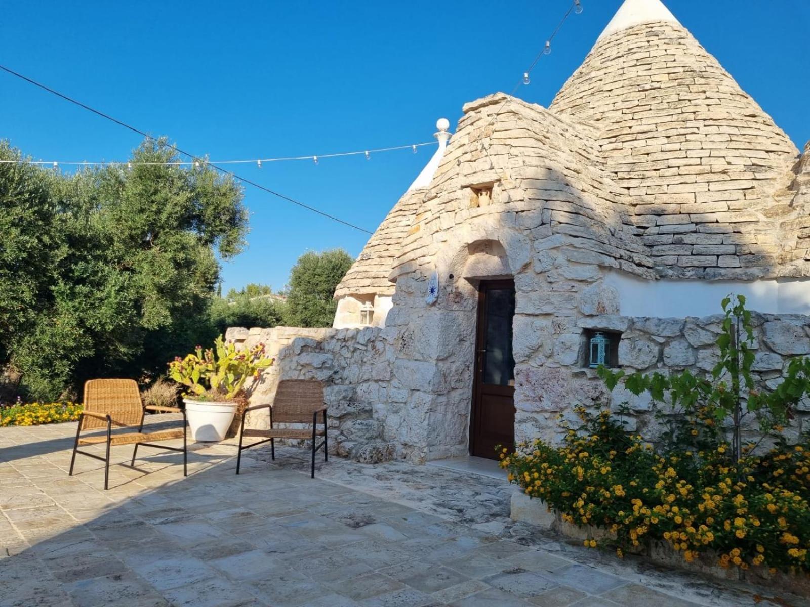 Trulli Di Spinaruta Bed and Breakfast Grottaglie Exteriör bild