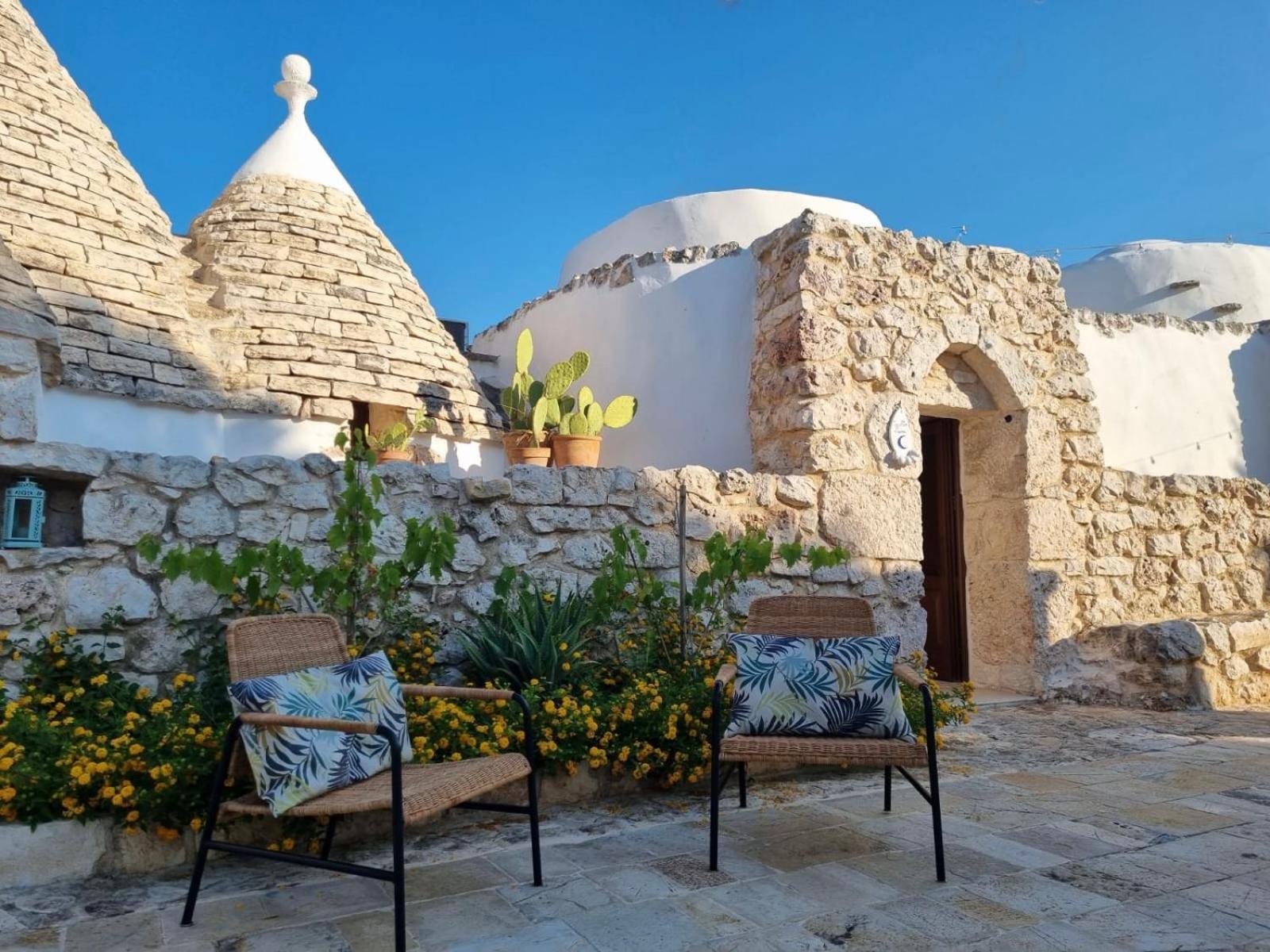 Trulli Di Spinaruta Bed and Breakfast Grottaglie Exteriör bild