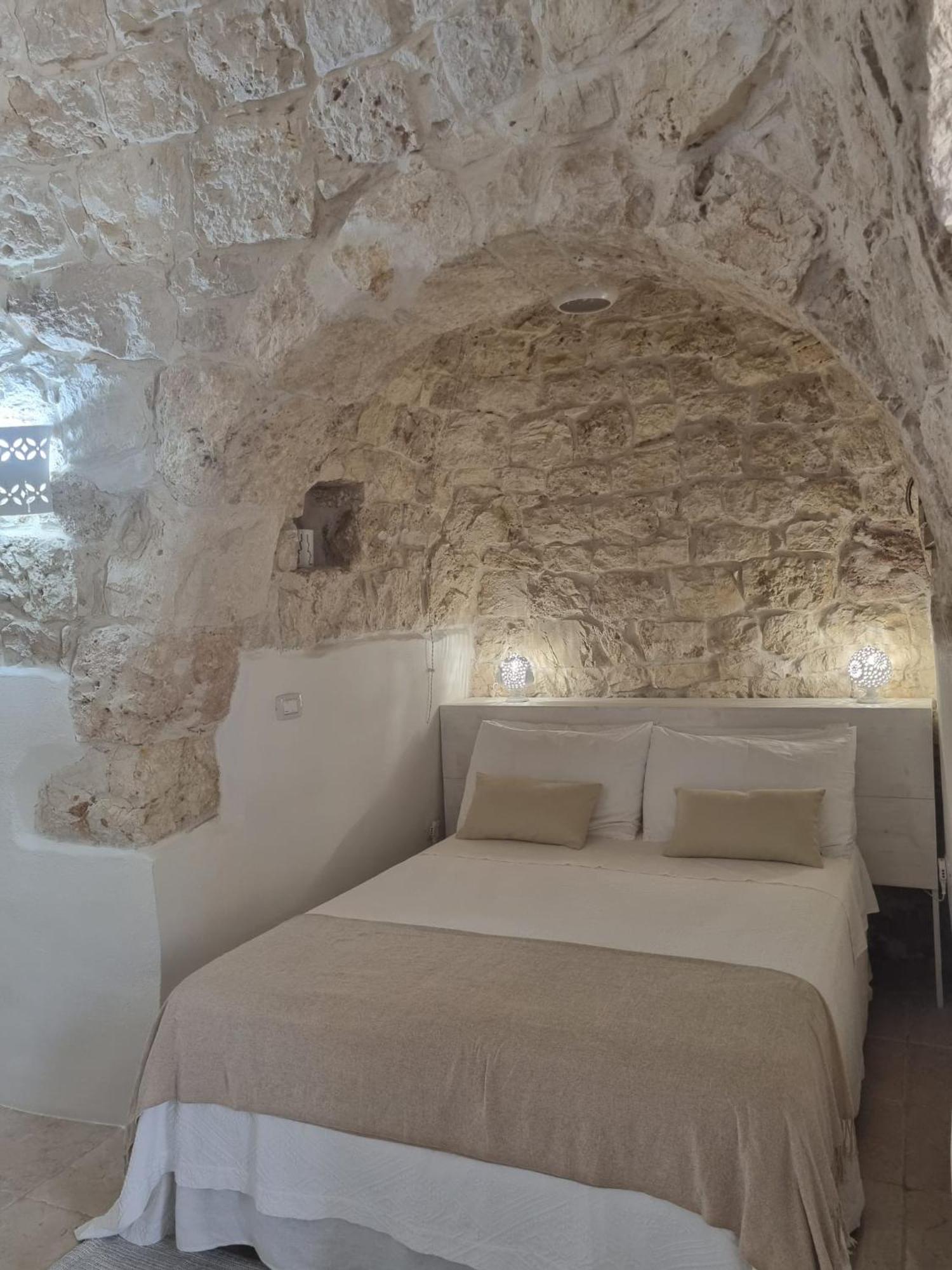 Trulli Di Spinaruta Bed and Breakfast Grottaglie Exteriör bild